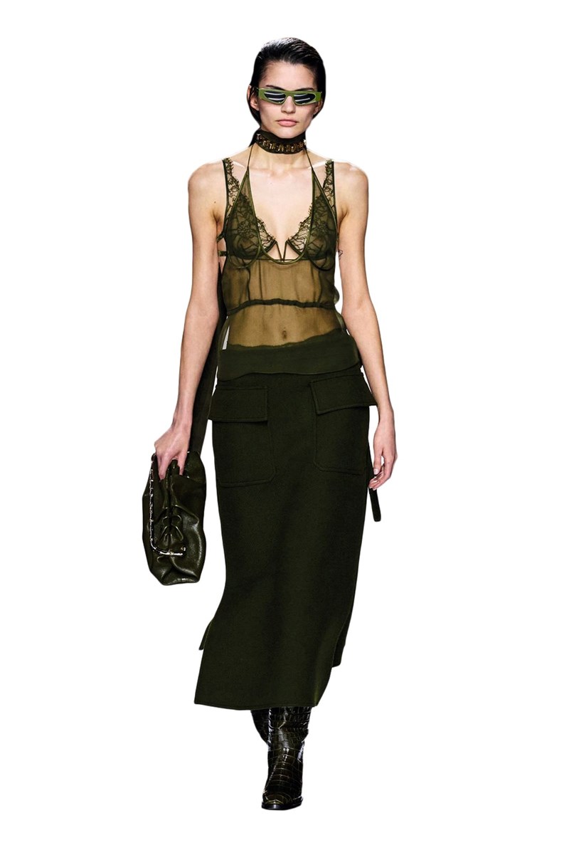 Olive Oasis: Αυτή είναι η πιο elegant απόχρωση για τον χειμώνα - εικόνα 4