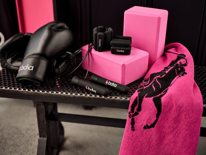 Pink Pony 2024: Η συλλογή της Ralph Lauren που είναι αφιερωμένη στην ευαισθητοποίηση για τον αγώνα κατά του καρκίνου - εικόνα 9