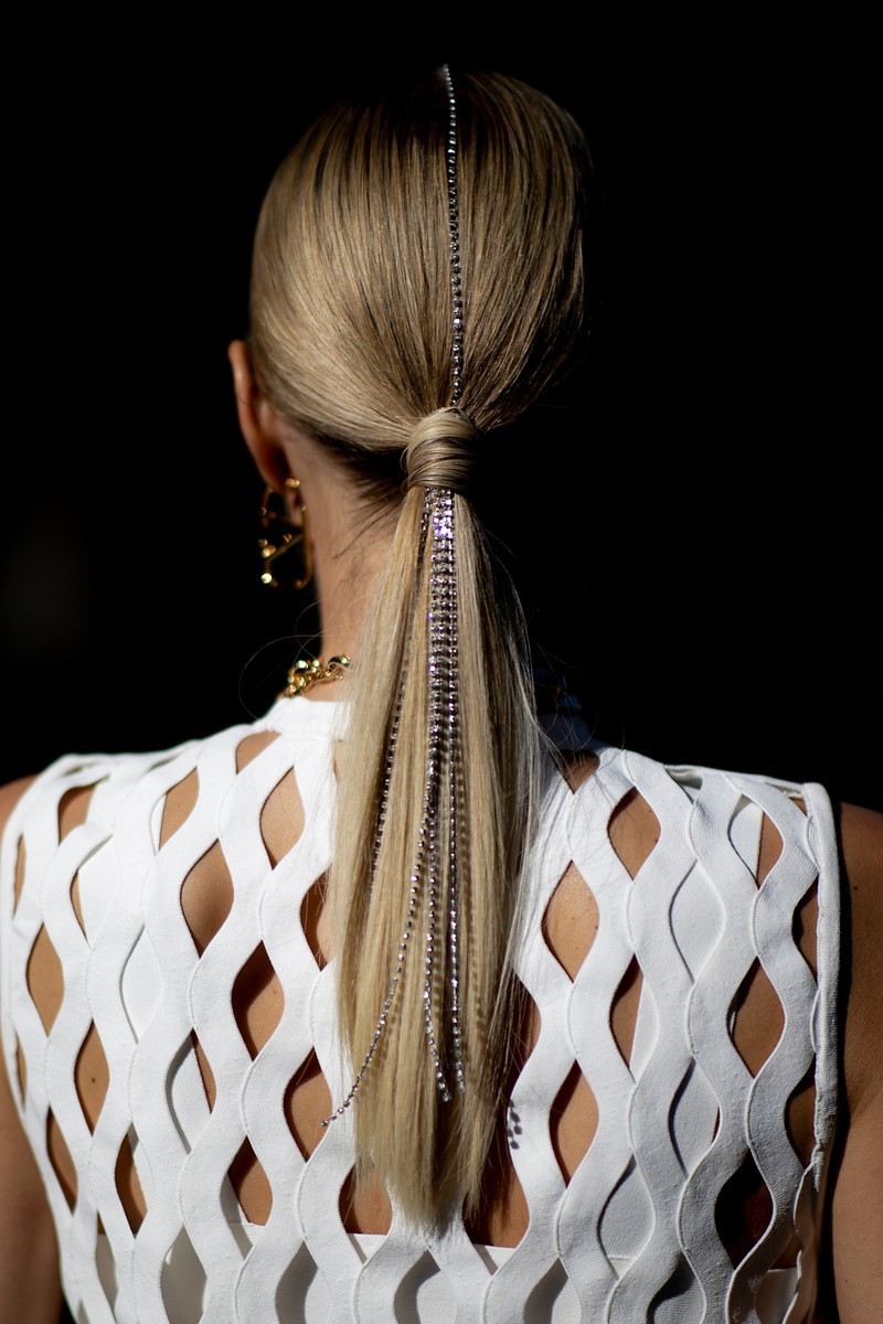 Αυτό είναι το κλασικό χτένισμα που θα βλέπουμε παντού όλο το χειμώνα - εικόνα 3