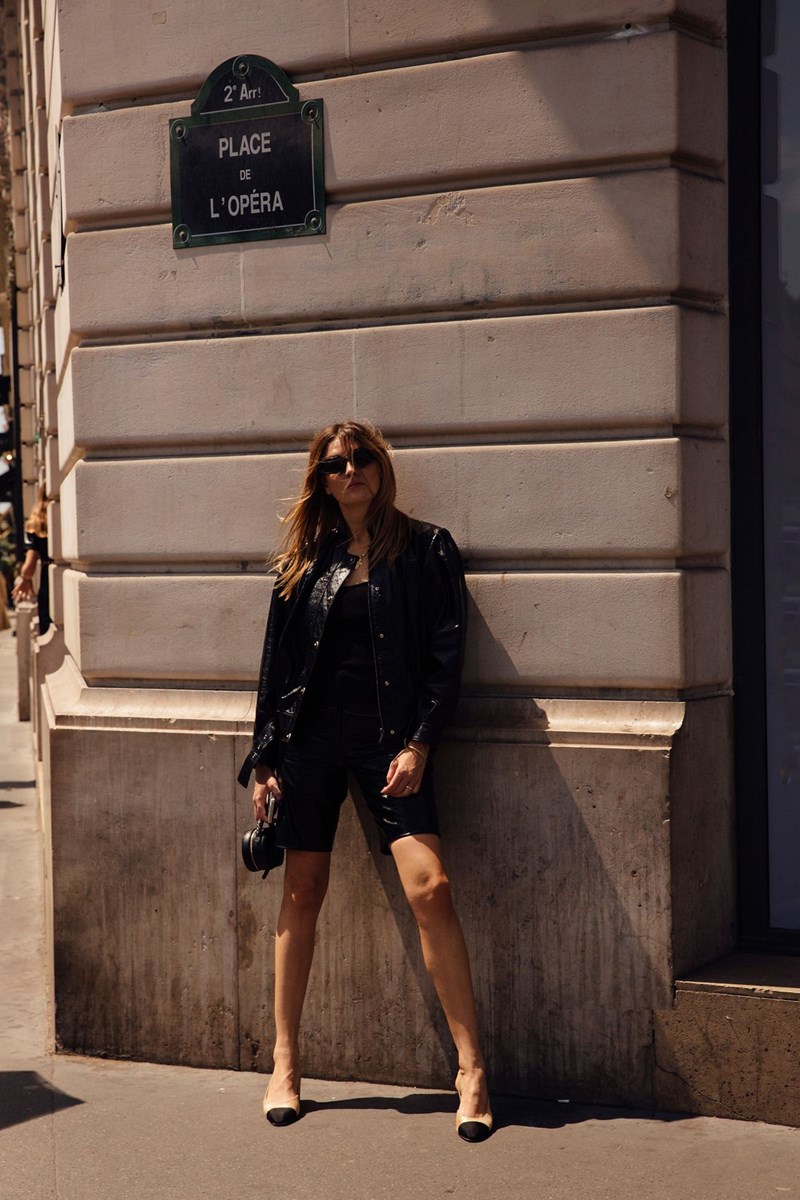 Δερμάτινο jacket: Πώς να το συνδυάσεις αυτή την εποχή σύμφωνα με τα fashion girls - εικόνα 13