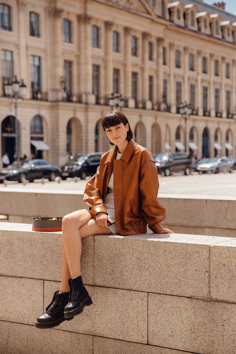 Δερμάτινο jacket: Πώς να το συνδυάσεις αυτή την εποχή σύμφωνα με τα fashion girls - εικόνα 14