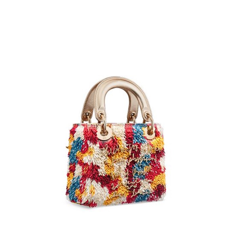 Dior Lady Art #9: Η εμβληματική τσάντα Lady Dior μεταμορφώνεται σε έργο τέχνης - εικόνα 9