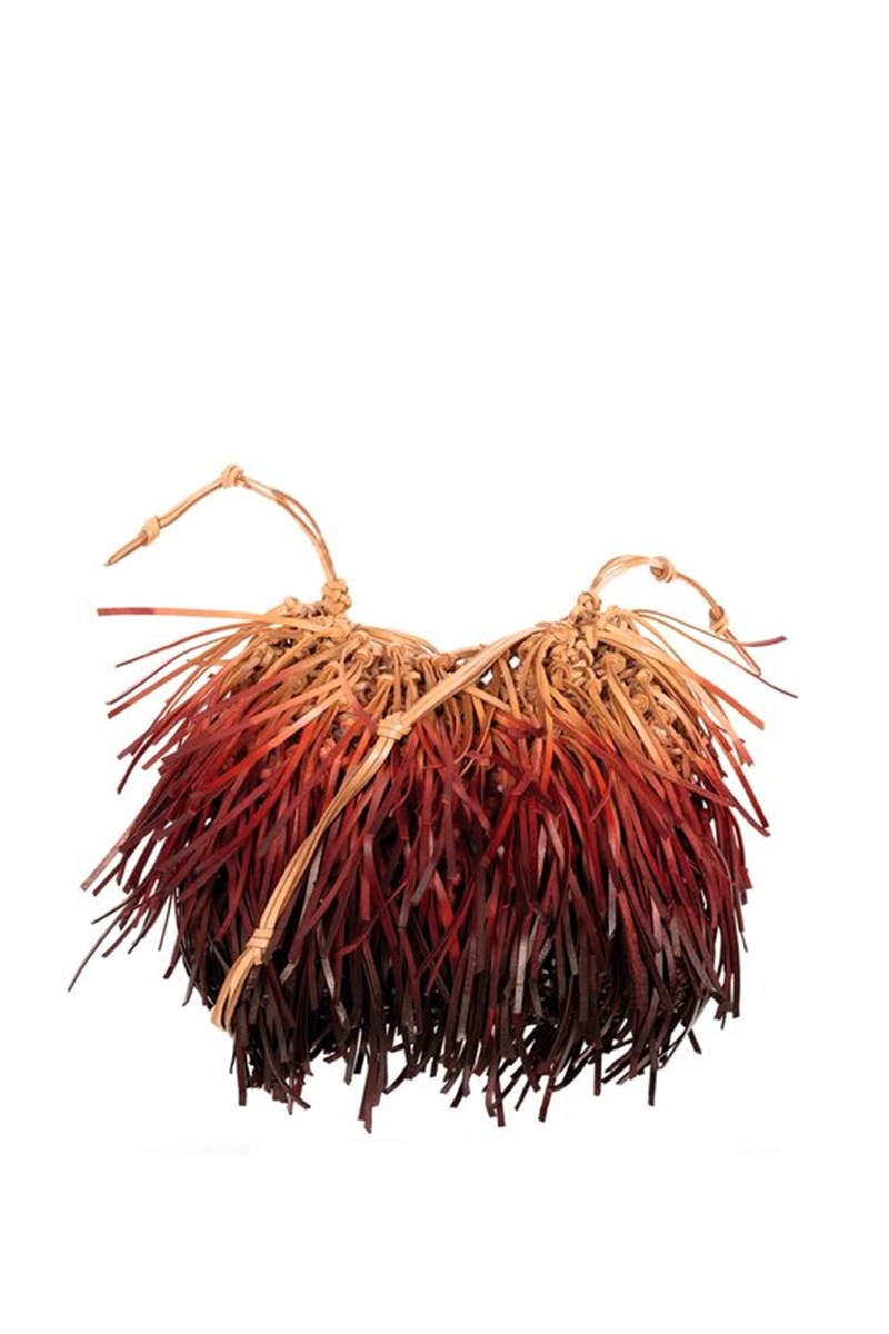 Fringe Fever: Τα κρόσσια επιστρέφουν δυναμικά στο στιλ μας και το φθινόπωρο - εικόνα 4