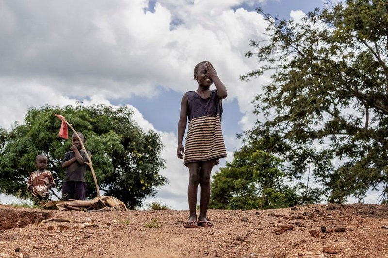 Γιάννης Γιαννακόπουλος: "Ο φωτογράφος πρέπει να είναι εκεί για να μας μεταφέρει τις εικόνες. Στο δικό μας χέρι είναι να αλλάξουμε τον κόσμο" - εικόνα 2