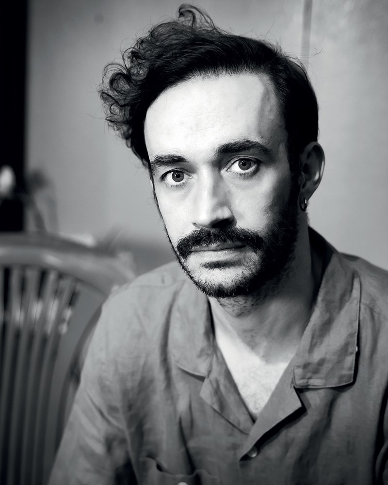 Άρης Μπαλής: "Παρατήρησα ότι το mansplaining γύρω μου είναι τρομακτικό, συμβαίνει με μια συχνότητα αδιανόητη και εξωφρενική" - εικόνα 1