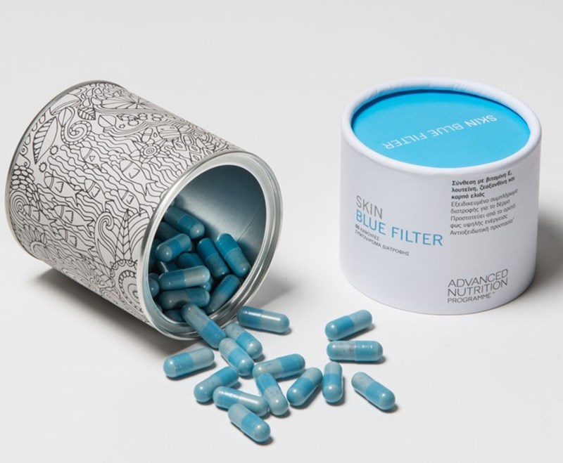 Workaholic skin: Πώς η μπλε ακτινοβολία επηρεάζει το δέρμα μας και 4 προϊόντα για να το προστατέψουμε - εικόνα 1