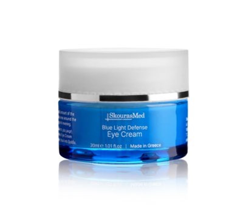 Workaholic skin: Πώς η μπλε ακτινοβολία επηρεάζει το δέρμα μας και 4 προϊόντα για να το προστατέψουμε - εικόνα 3