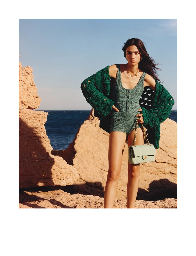 Chanel: Η νέα καμπάνια για τη συλλογή Cruise 2024/25 μας μεταφέρει σε λουσμένες με φως ακρογιαλές στη Μεσόγειο - εικόνα 3