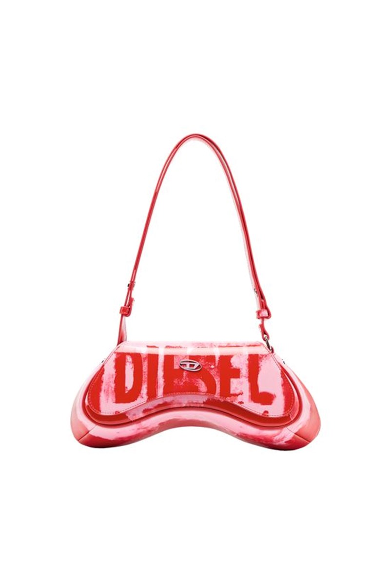 Pretty in Pink: Τα ροζ παλτό που πρέπει να τολμήσεις να φορέσεις αυτό τον χειμώνα - εικόνα 11