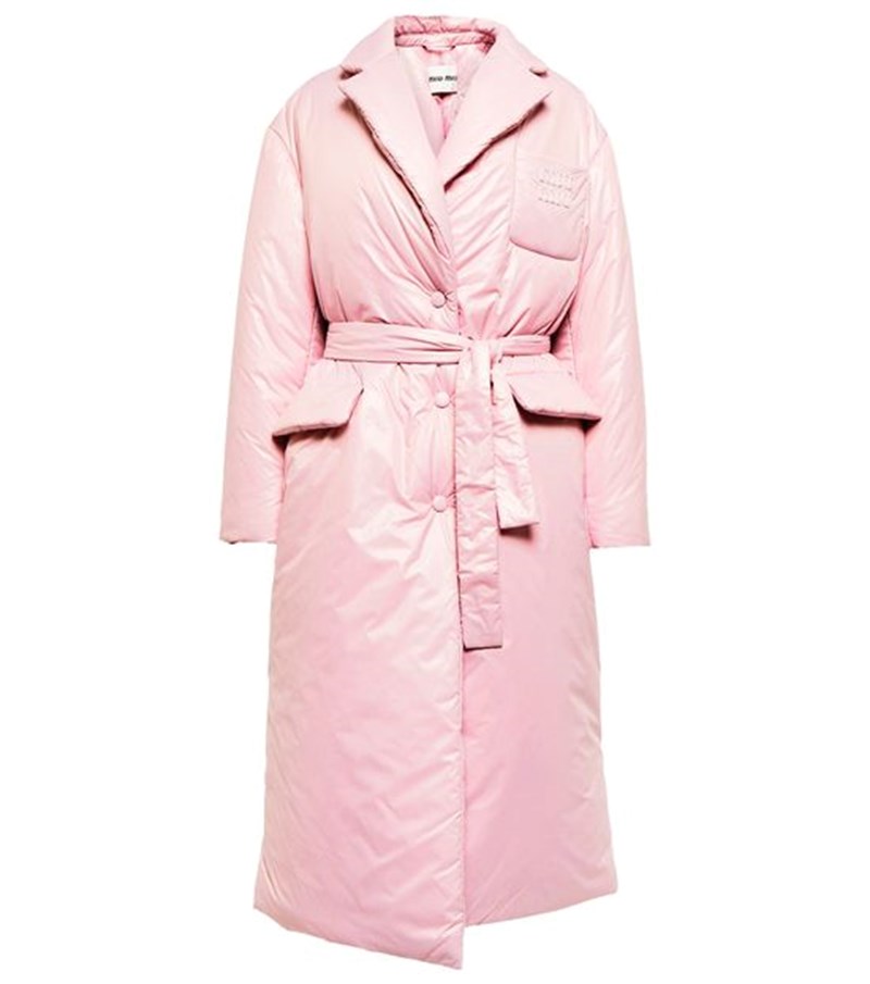 Pretty in Pink: Τα ροζ παλτό που πρέπει να τολμήσεις να φορέσεις αυτό τον χειμώνα - εικόνα 8