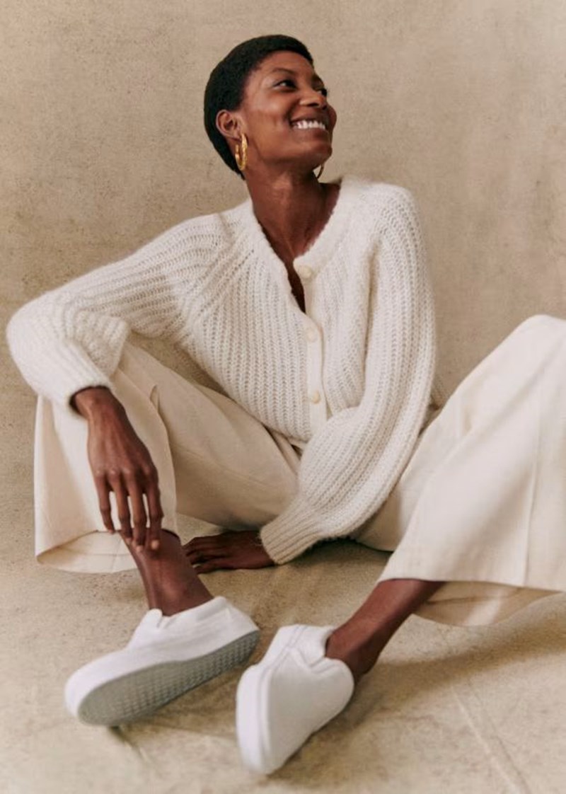 Το brand που οι Γαλλίδες εμπιστεύονται για τα cozy looks του χειμώνα - εικόνα 1