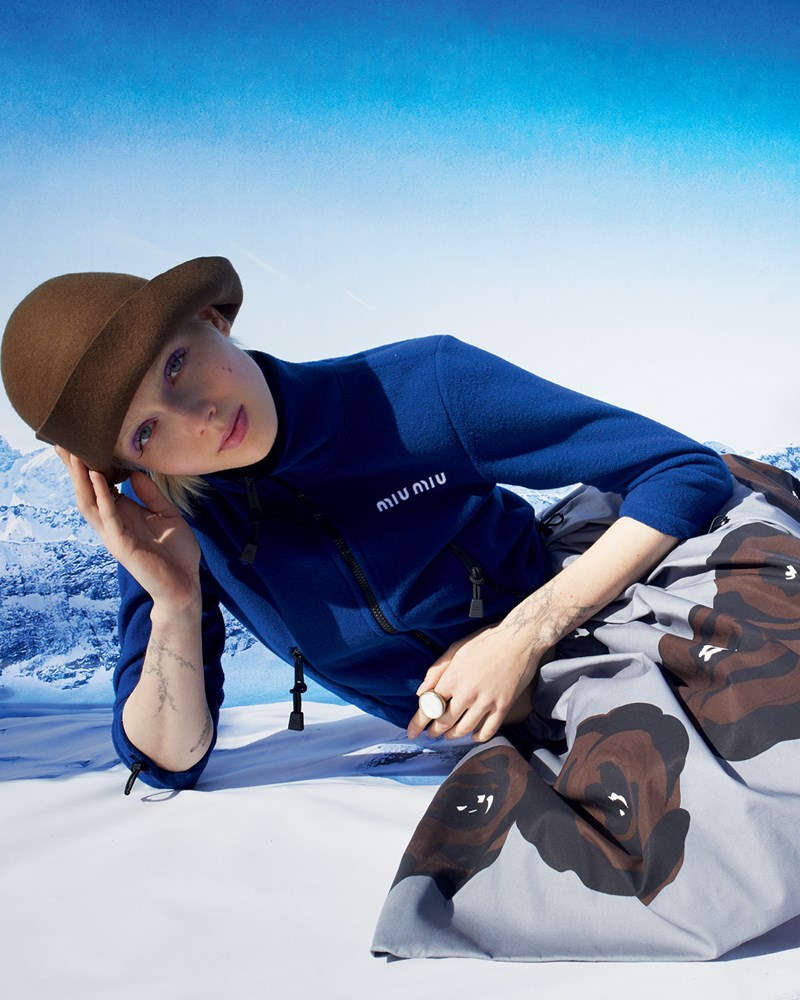 High in the sky: Τα designer outfits γίνονται οι πρωταγωνιστές του φετινού χειμερινού παραμυθιού σου - εικόνα 4