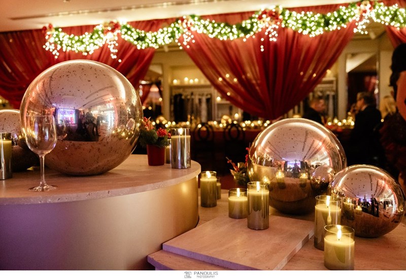 “We deliver Joy”: Το εντυπωσιακό Private Festive Dinner των πολυκαταστημάτων attica έφερε πιο νωρίς τα Χριστούγεννα - εικόνα 1
