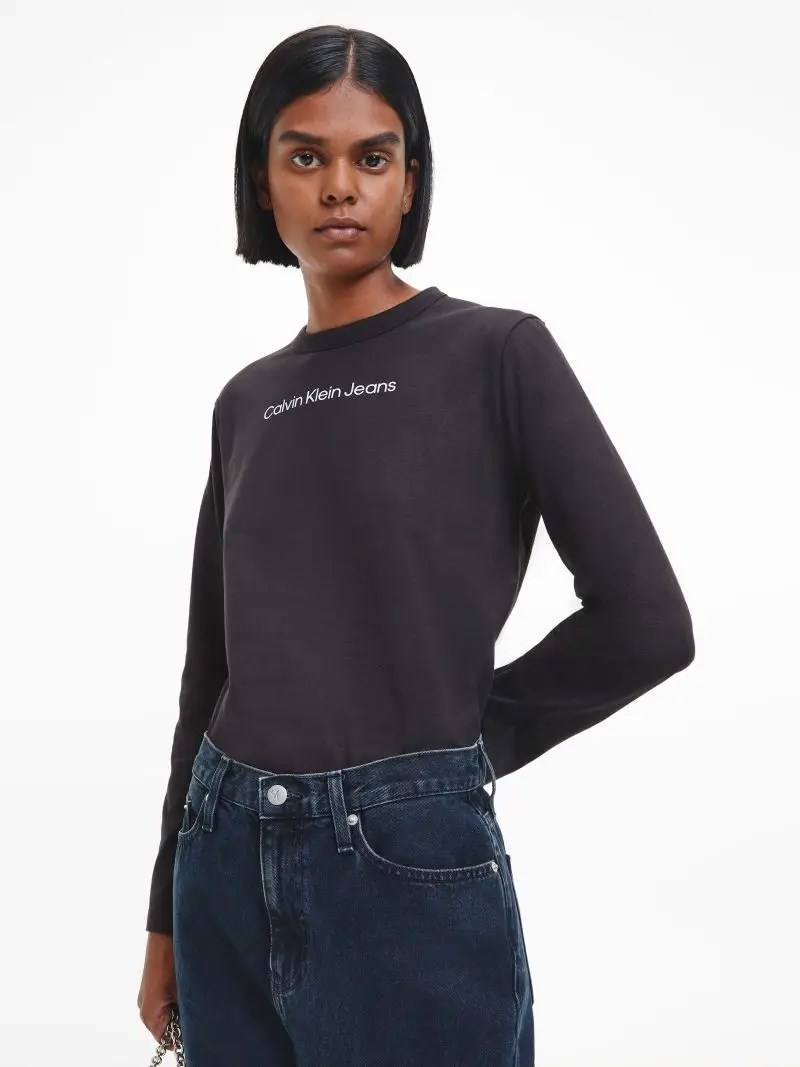 Η διαχρονικότητα και το flexibility του CK Black Denim που φέρνει το coolness των 90s’ στα roaring 20s’ - εικόνα 6