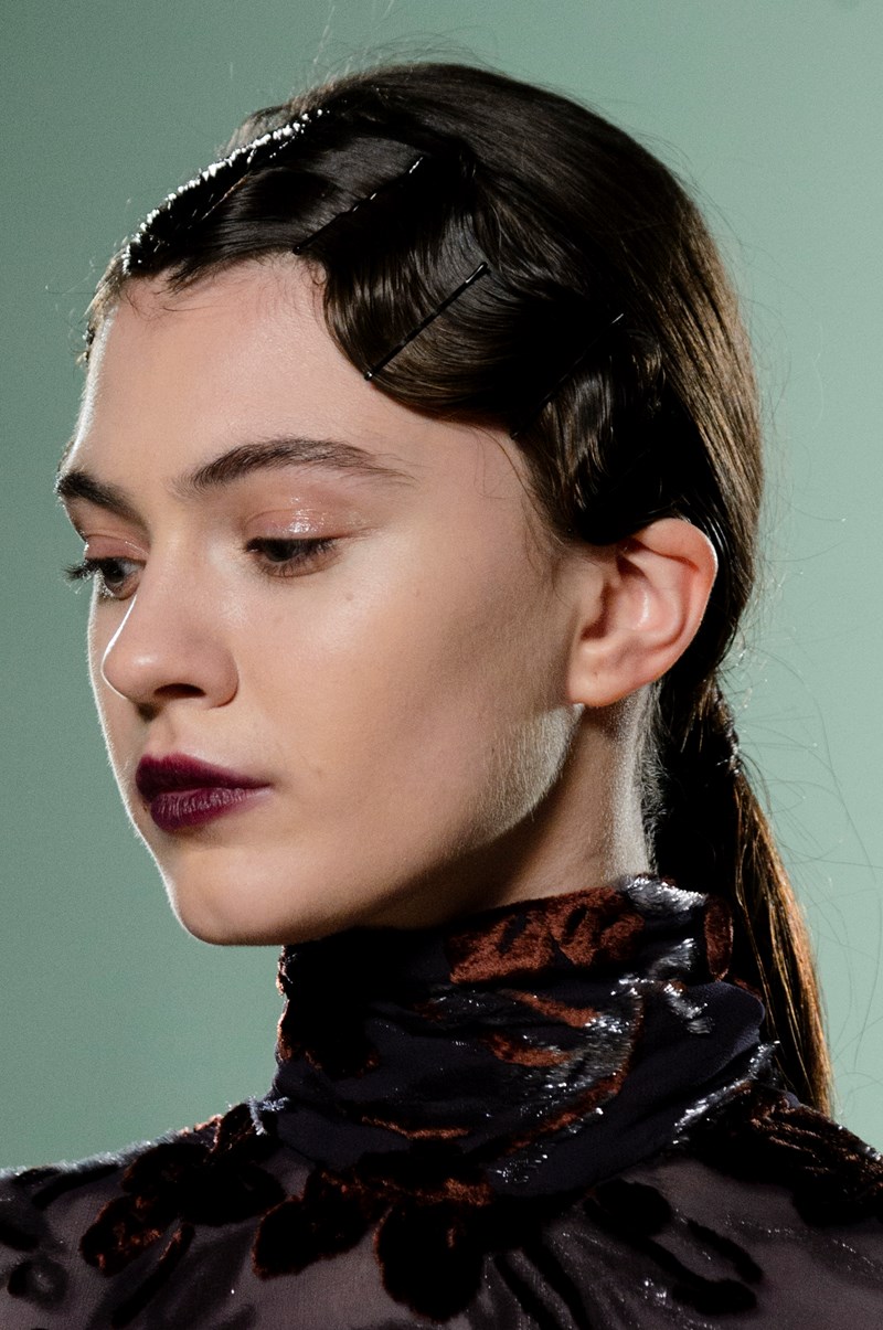 Αυτό το χτένισμα επέστρεψε στις πασαρέλες του Λονδίνου #LFW - εικόνα 4