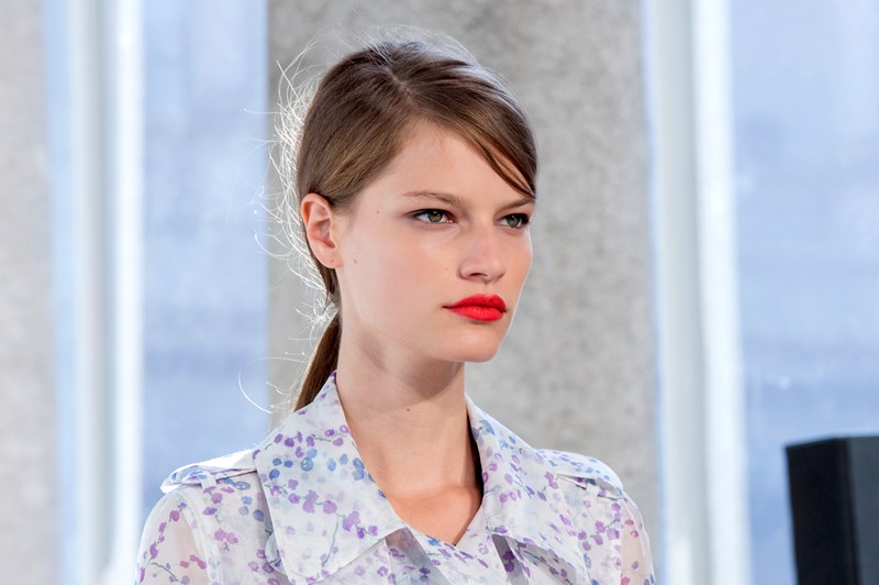 5 ιδέες για να ανανεώσεις την κλασική αλογοουρά - εικόνα 15