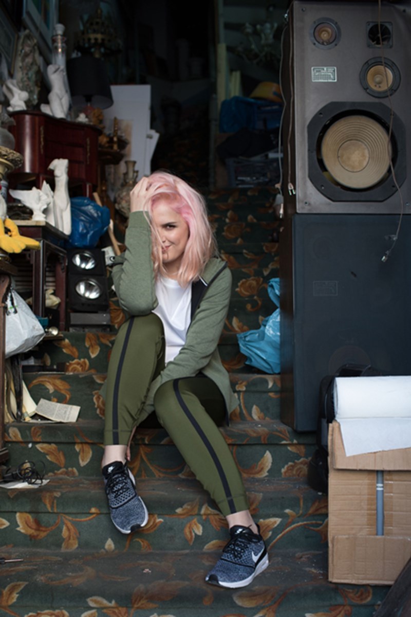 Kiss my Airs: Η vlogger Μικρή Ολλανδέζα φορά τα πιο hot sneakers της Nike - εικόνα 4