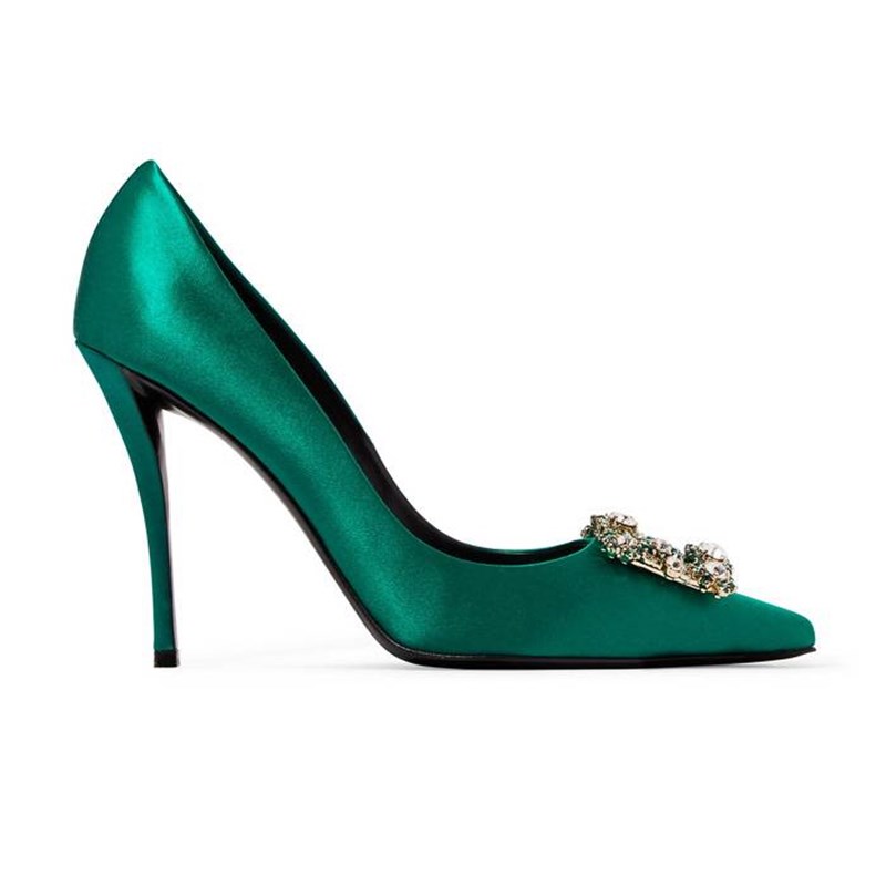 Στυλ στα άκρα: Αυτά είναι τα παπούτσια που θα φορέσεις φέτος δίχως δεύτερη σκέψη - εικόνα 28