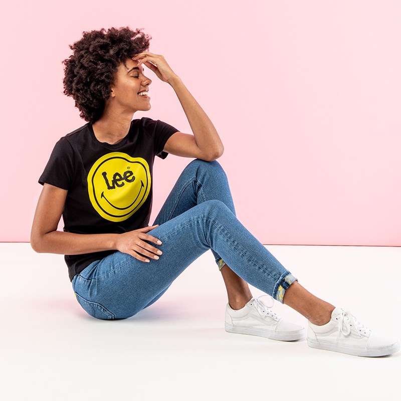 Just Smile: Η denim συλλογή που θα σου φτιάξει τη διάθεση - εικόνα 2