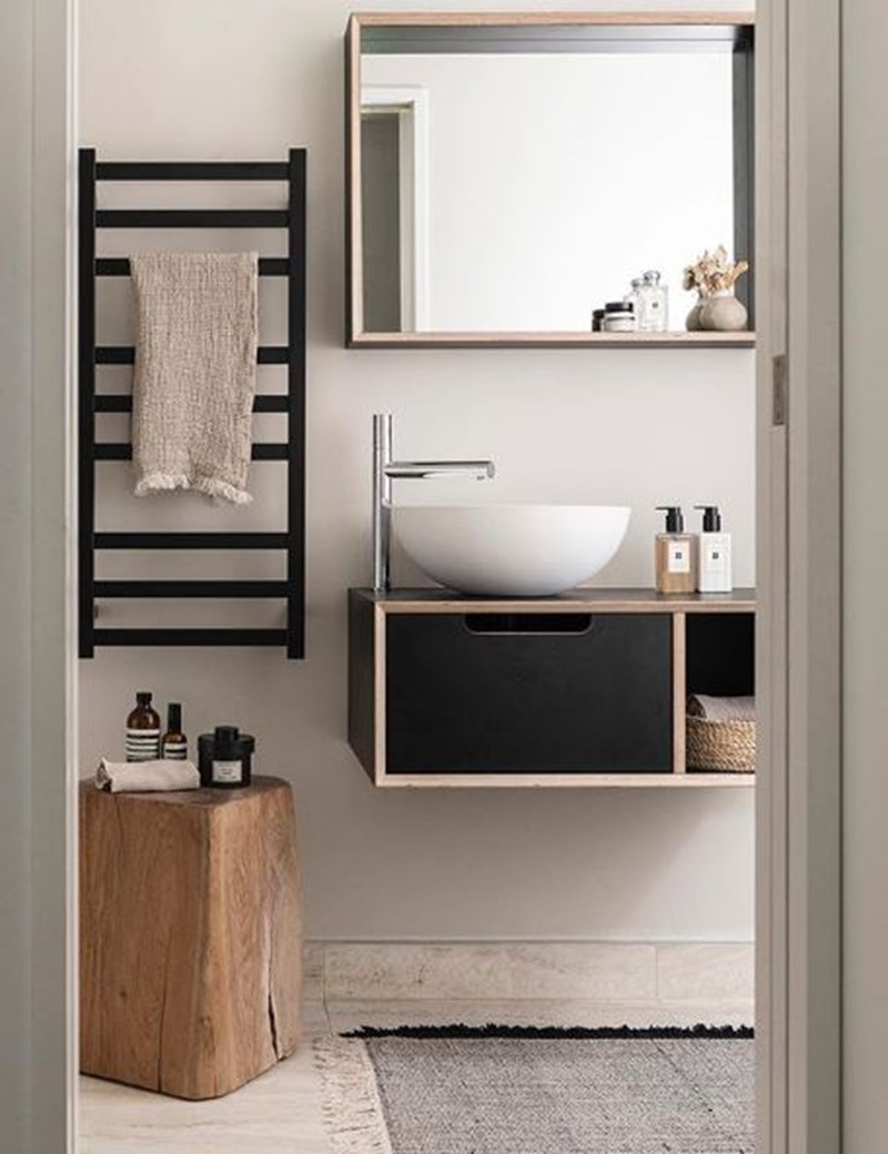 Ένα σύγχρονο σπίτι που σίγουρα θα λατρέψουν οι εραστές του minimal - εικόνα 2