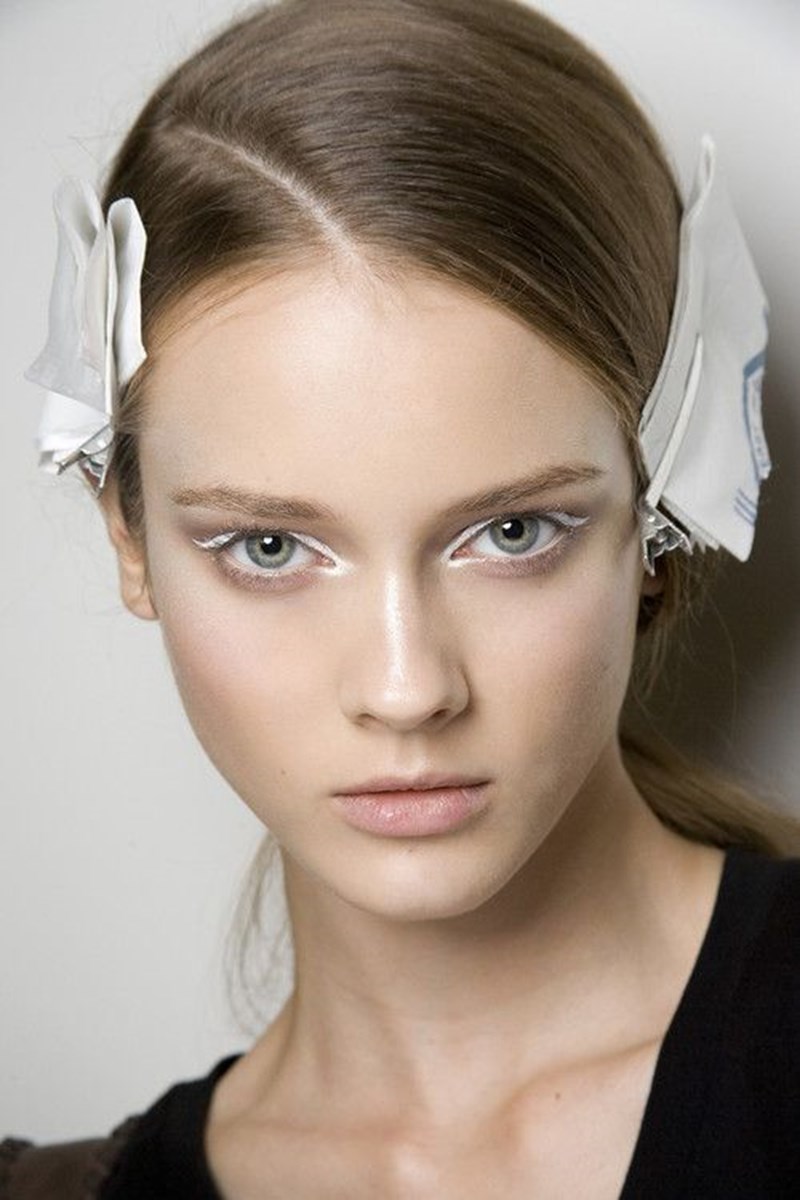 Το τρικ για λαμπερό βλέμμα ακόμα και μετά από ξενύχτι - εικόνα 1