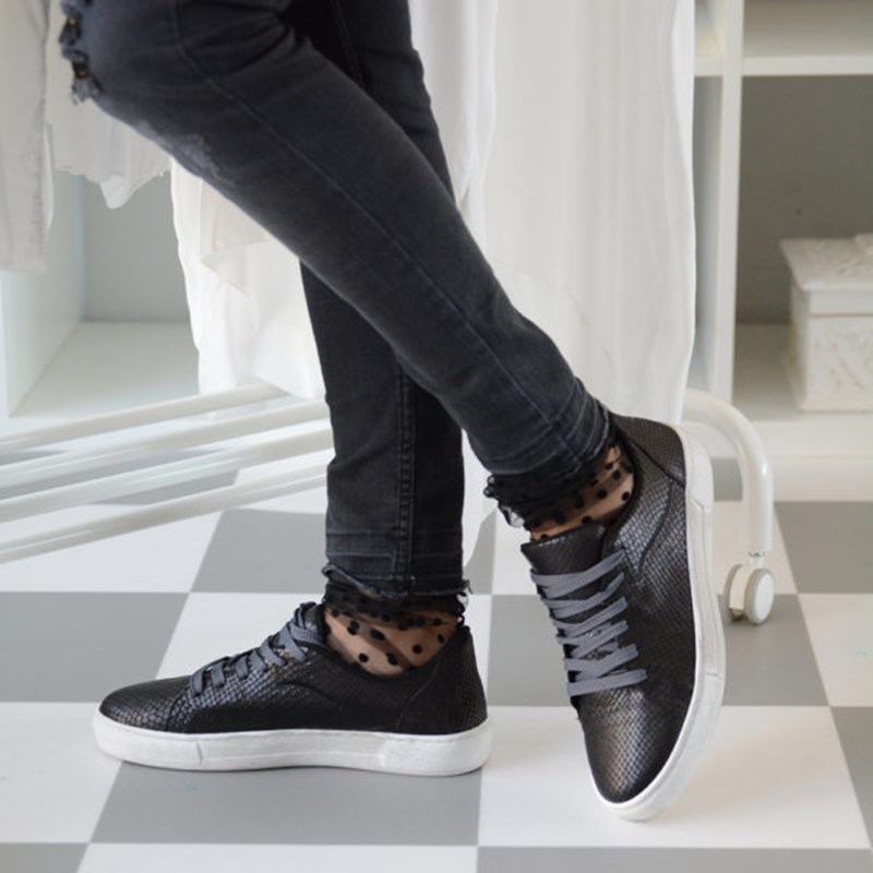 12 παπούτσια που θέλουμε να βρούμε κάτω από το χριστουγεννιάτικο δέντρο - εικόνα 7