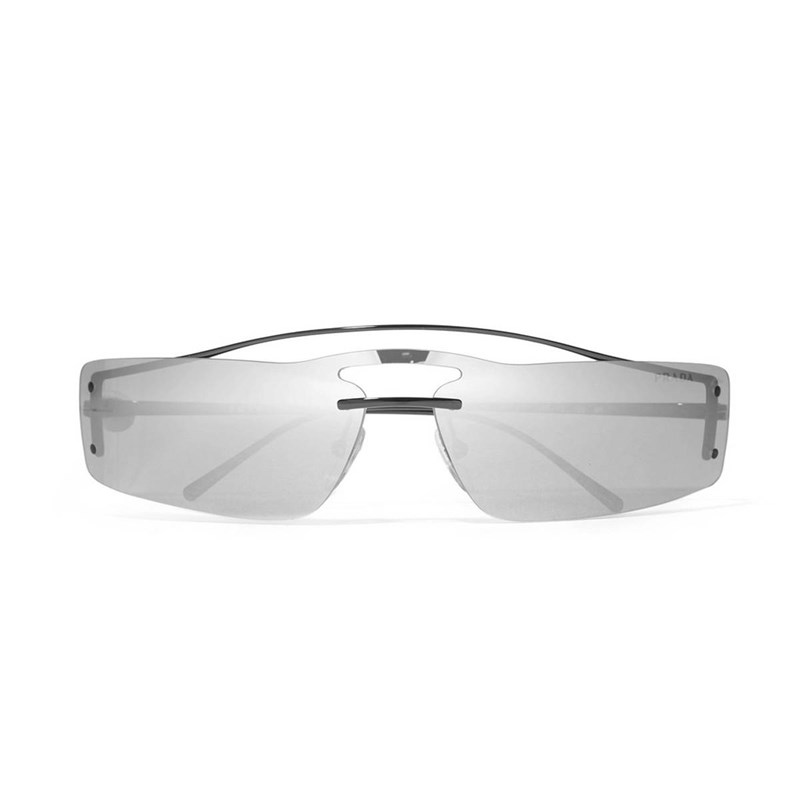 Τα γυαλιά ηλίου που δεν βγάζεις από την τσάντα σου ούτε τις χειμερινές μέρες - εικόνα 7