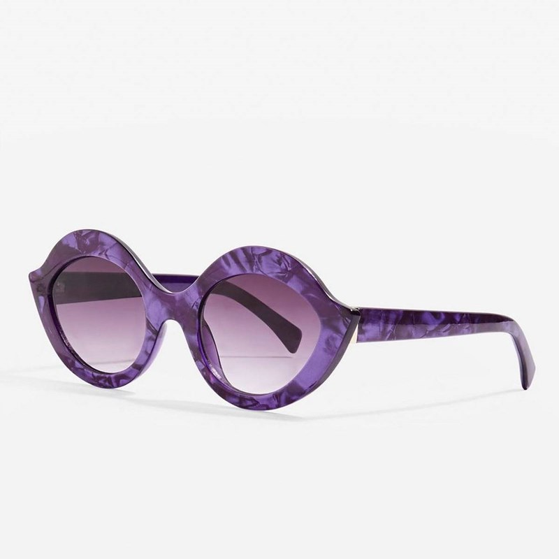 Τα γυαλιά ηλίου που δεν βγάζεις από την τσάντα σου ούτε τις χειμερινές μέρες - εικόνα 4