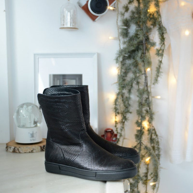 12 παπούτσια που θέλουμε να βρούμε κάτω από το χριστουγεννιάτικο δέντρο - εικόνα 12