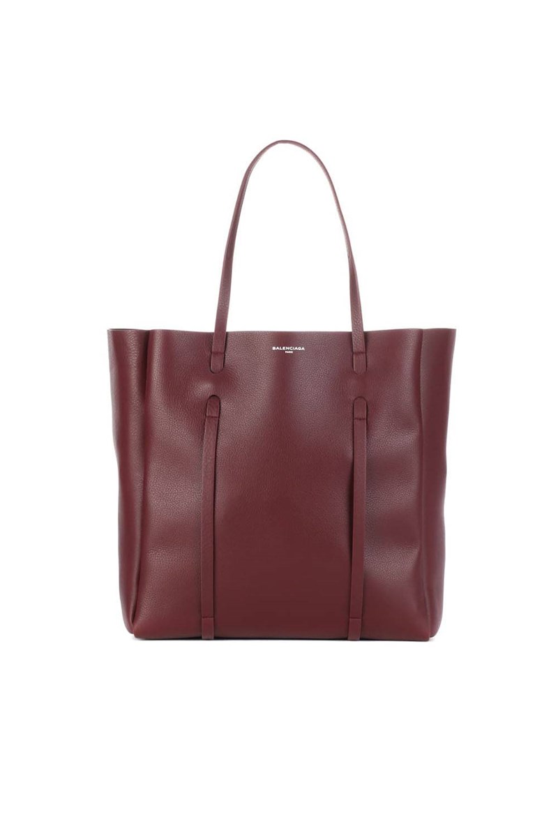 4 χειμερινά χρώματα που δεν θα σταματήσουμε ποτέ να λατρεύουμε - εικόνα 2