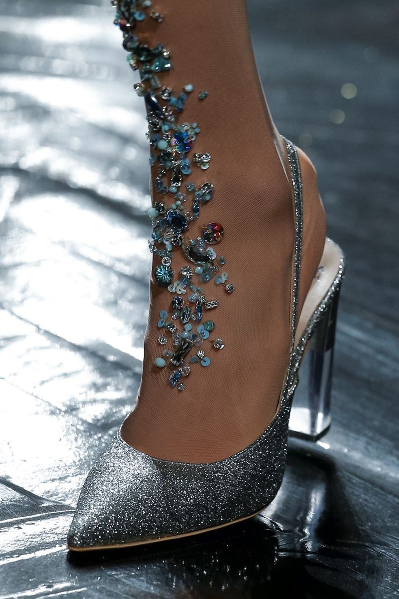 Όλη η μαγεία του Παρισιού σε αυτά τα ακαταμάχητα ψηλοτάκουνα - εικόνα 2