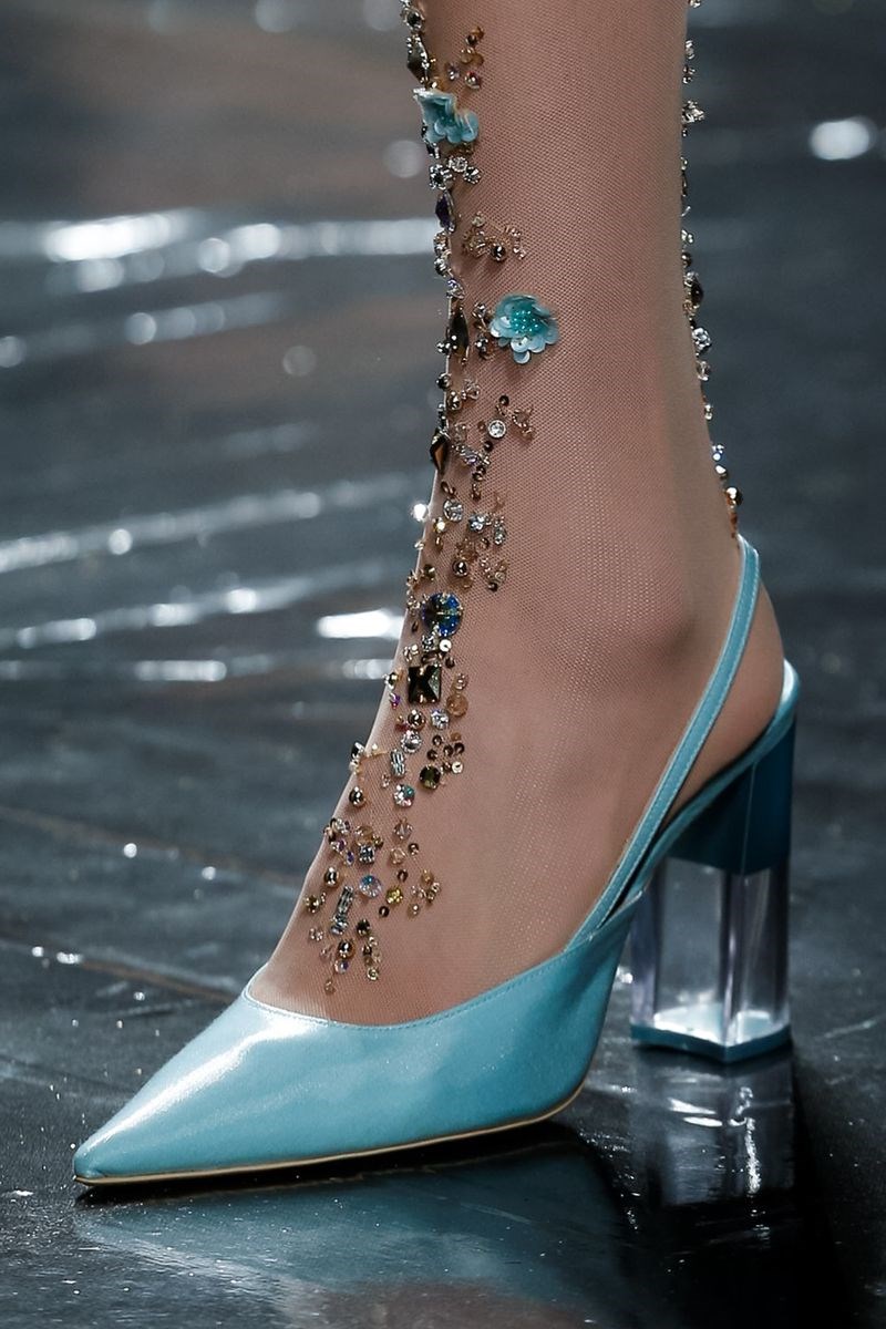 Όλη η μαγεία του Παρισιού σε αυτά τα ακαταμάχητα ψηλοτάκουνα - εικόνα 3