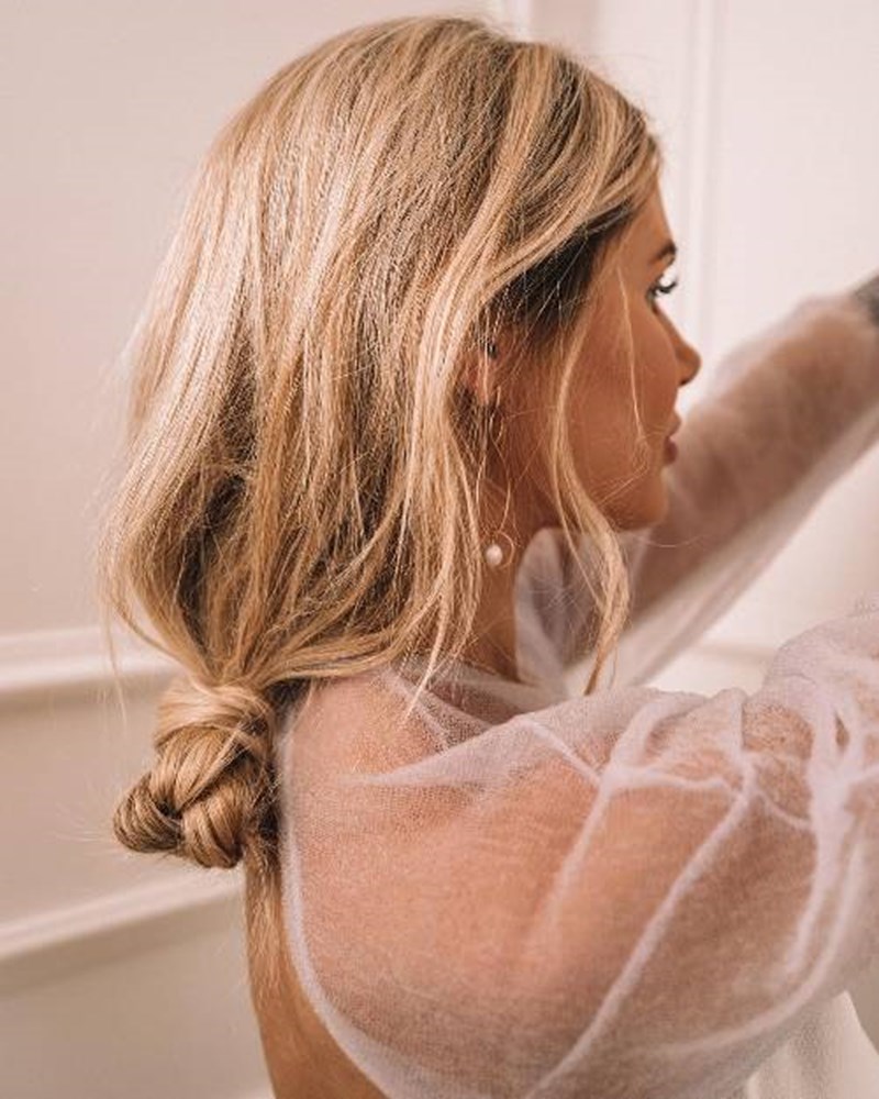 5 απλά hairstyles για να νιώσεις ανανεωμένη σε λίγα μόνο λεπτά - εικόνα 2