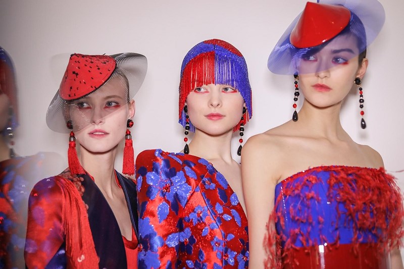 Αυτό είναι το πιο hot μακιγιάζ από την Εβδομάδα Υψηλής Ραπτικής στο Παρίσι - εικόνα 2