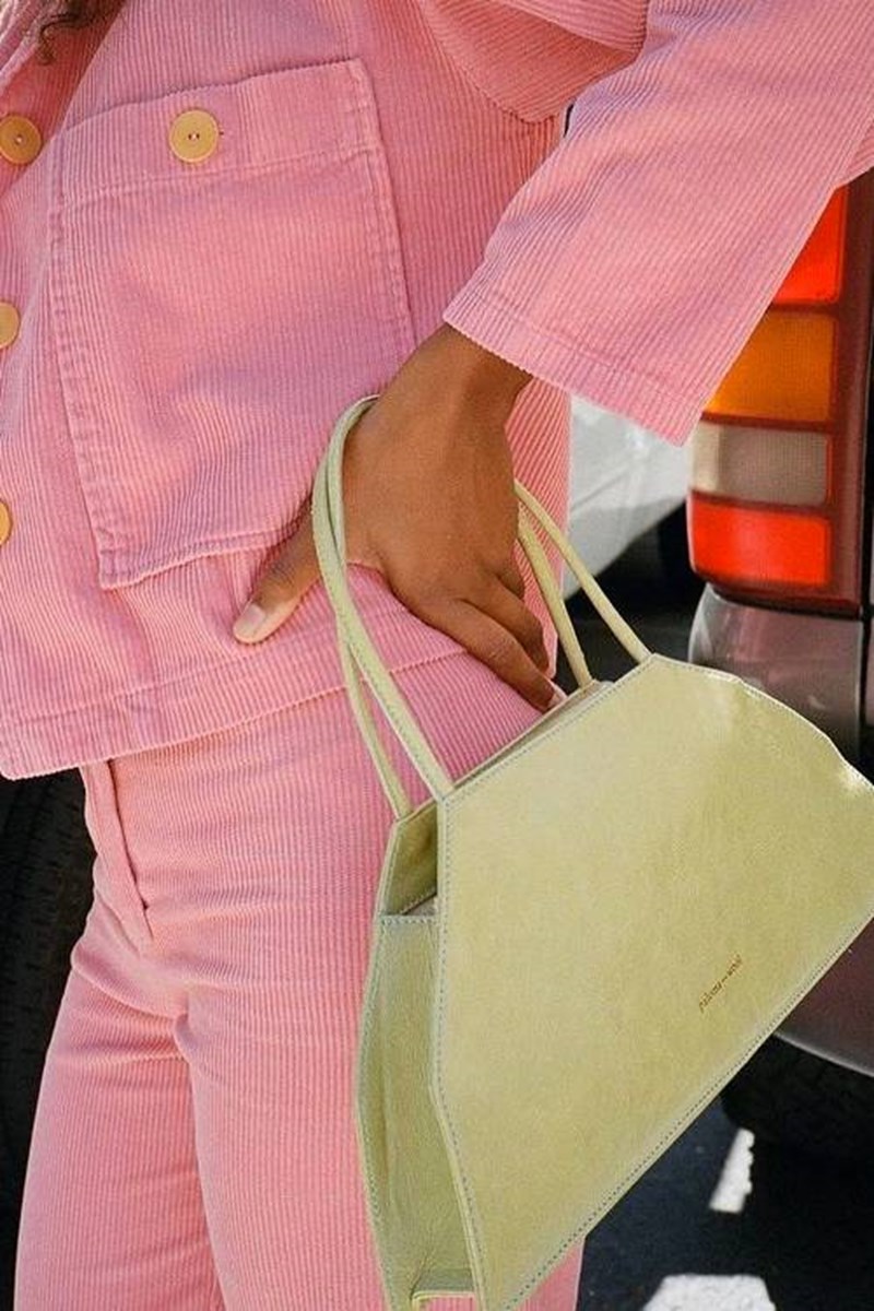 Micro trend alert: Με αυτές τις λεπτομέρειες θα κάνεις τα πιο fashion forward σύνολα - εικόνα 7