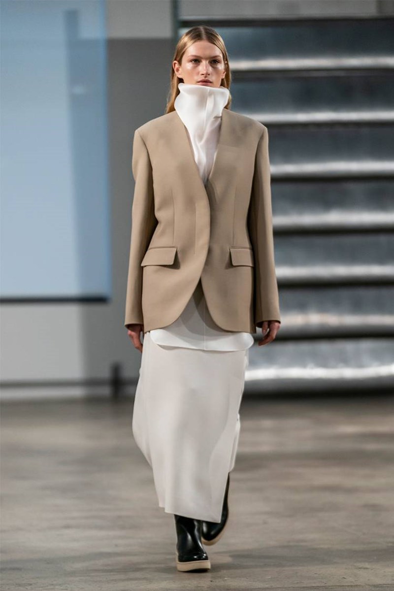 12+1 στιγμιότυπα που λατρέψαμε από την NYFW - εικόνα 6