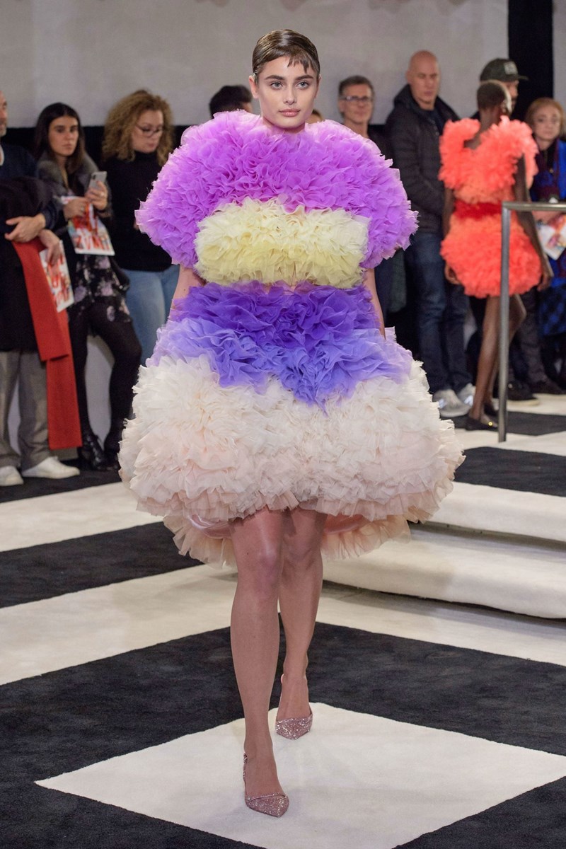 Είναι αυτό το πιο extra ντεφιλέ της New York Fashion Week; - εικόνα 8