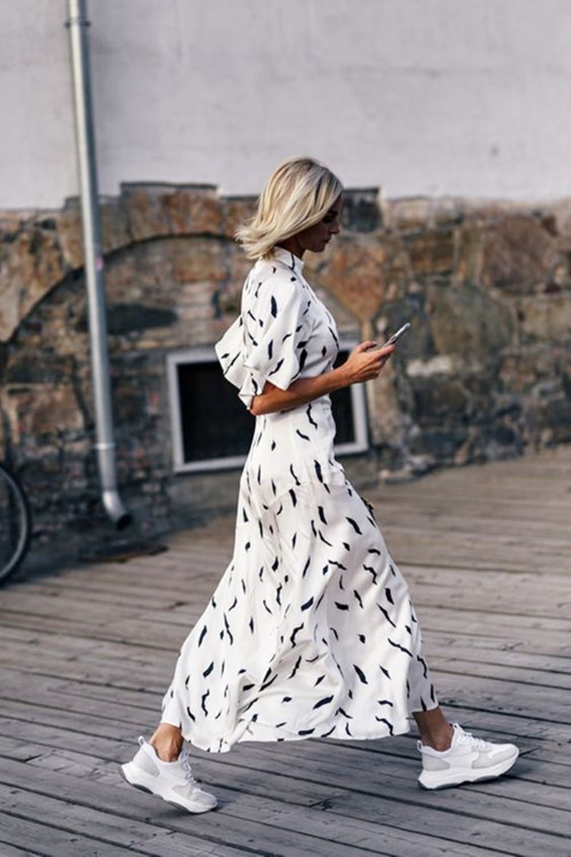 Όποιο και αν είναι το στυλ σου, εδώ θα βρεις τα λευκά sneakers των ονείρων σου! - εικόνα 1