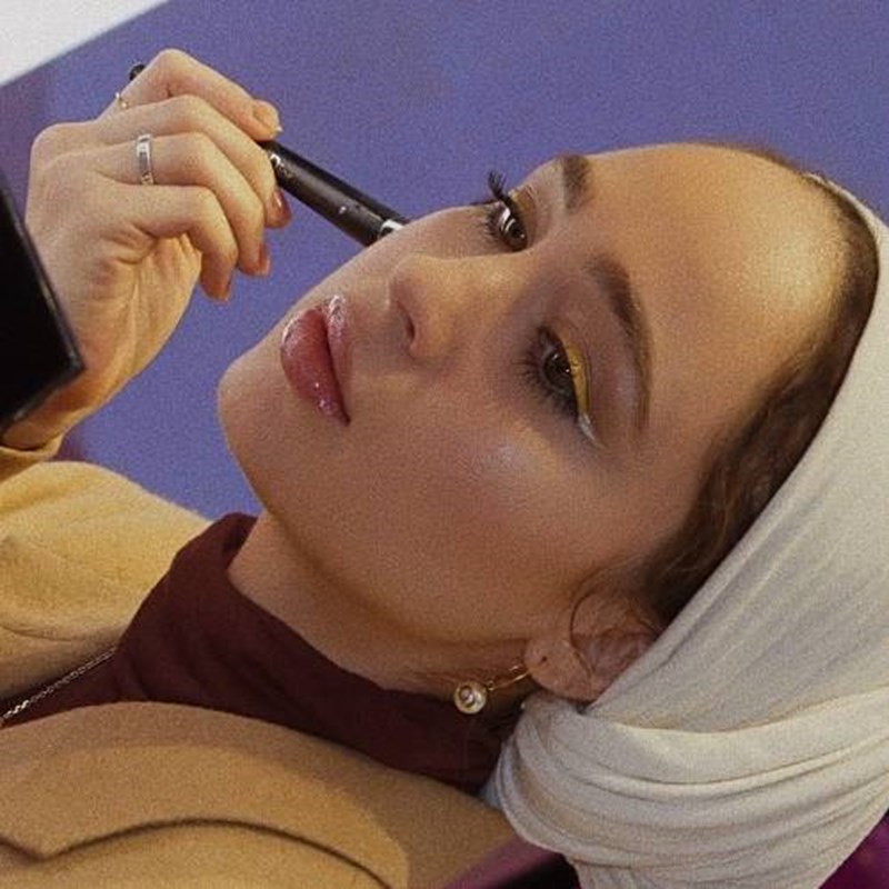 Rainbow Rave! Το μακιγιάζ της άνοιξης βουτά στο χρώμα - εικόνα 7