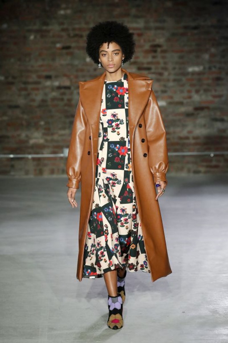 Πώς θα φορέσεις πρώτη τις top 5 τάσεις των ντεφιλέ; - εικόνα 4