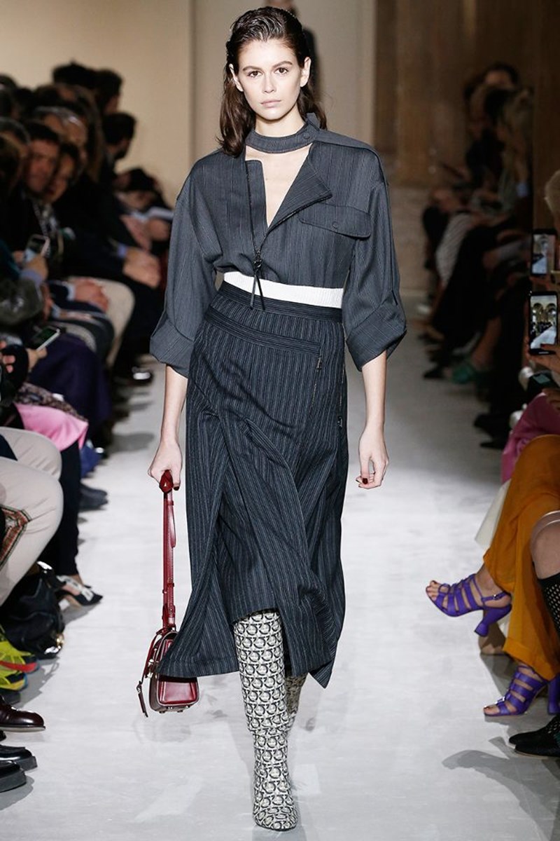 Milan Fashion Week: Δες τα ωραιότερα highlights των λαμπερών shows - εικόνα 8