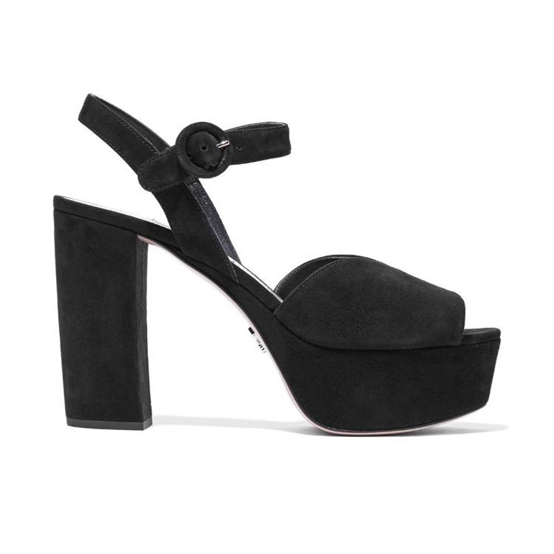 Get the look: Τα must κομμάτια της Sienna Miller - εικόνα 8