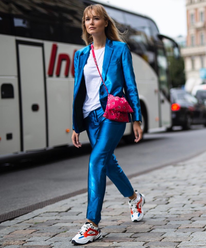 Suit Up: 10 κοστούμια στα πιο hot χρώματα της άνοιξης - εικόνα 1