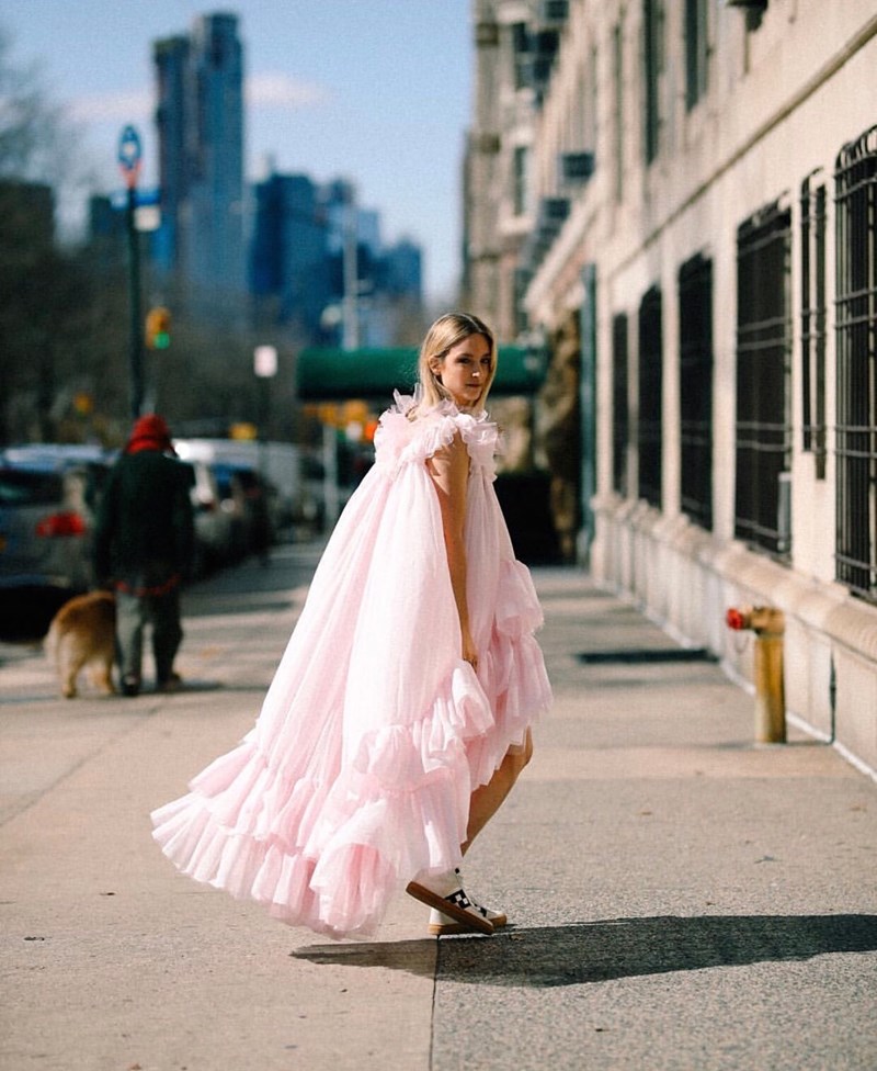 18 super girly κομμάτια με πρωταγωνιστές το ροζ και τα παιχνιδιάρικα βολάν - εικόνα 2