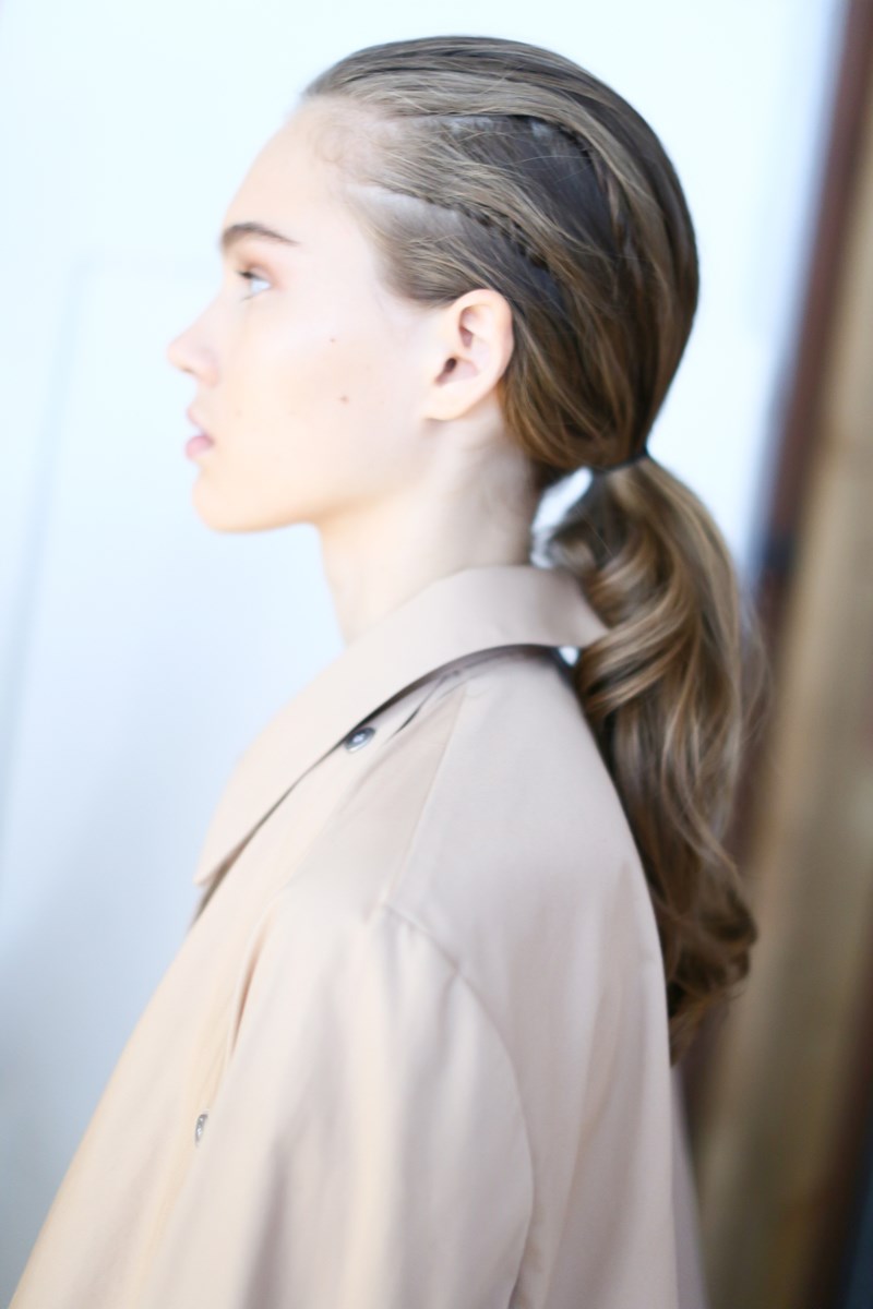 Πώς θα δημιουργήσεις τα πιο ανάλαφρα χτενίσματα; (expert tips) - εικόνα 1