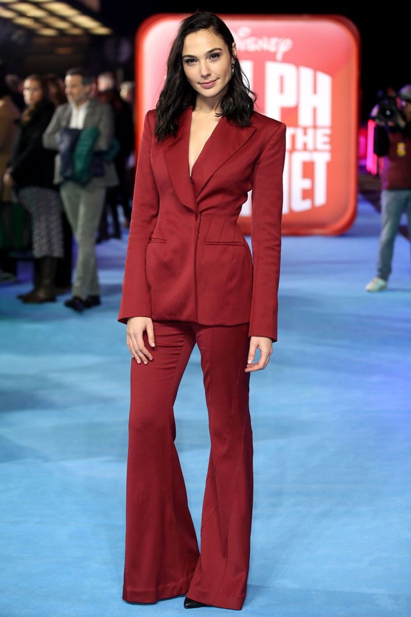 Power Red: Το κόκκινο κοστούμι είναι το απόλυτο trend - εικόνα 3