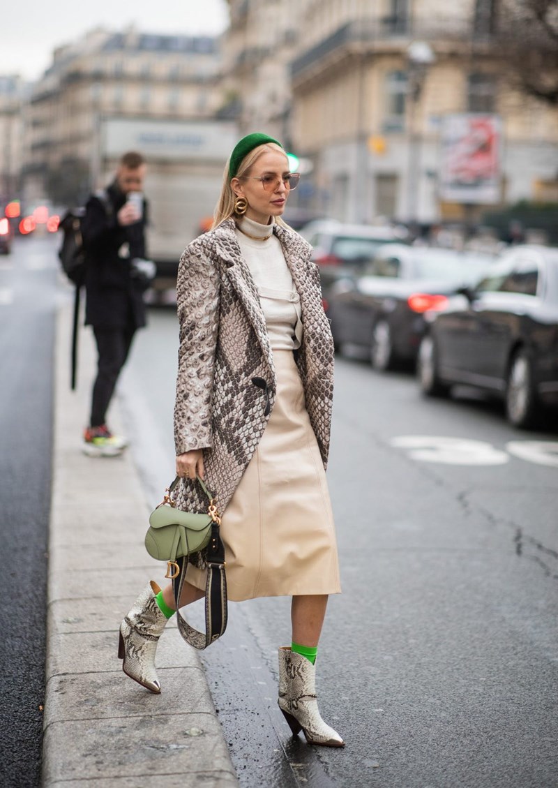 50 Shades of Beige: Αυτό είναι το πιο chic χρώμα της μόδας - εικόνα 1