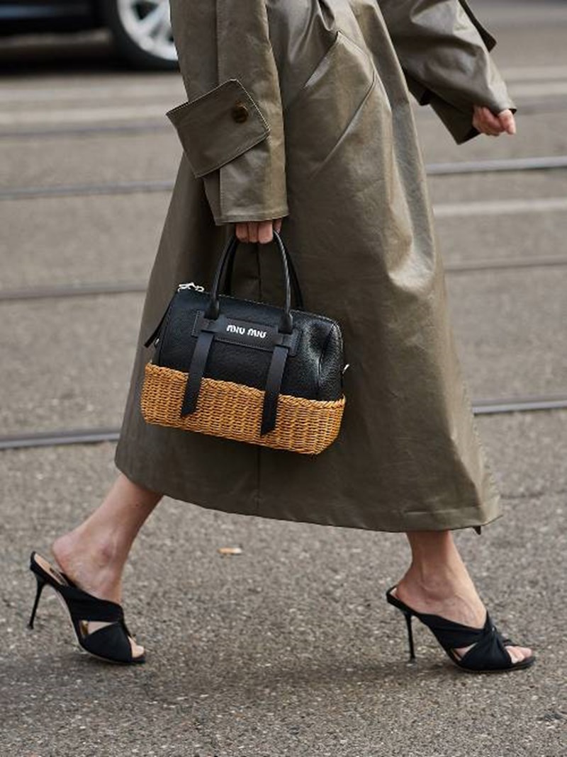 Italian Style: Tα fashion items που δεν αποχωρίζονται ποτέ οι υπέρκομψες Ιταλίδες - εικόνα 10