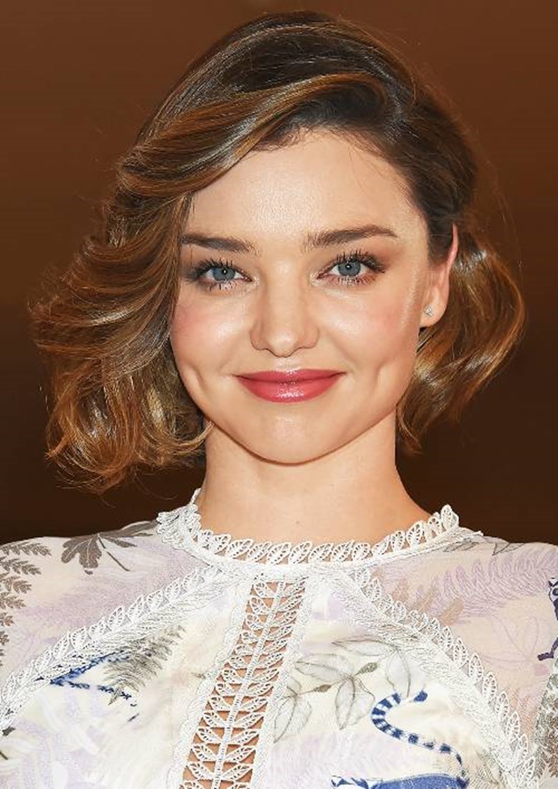 Οι πιο stylish celebrities σου δείχνουν την κουπ που πρέπει να υιοθετήσεις για το σχήμα του προσώπου σου - εικόνα 6