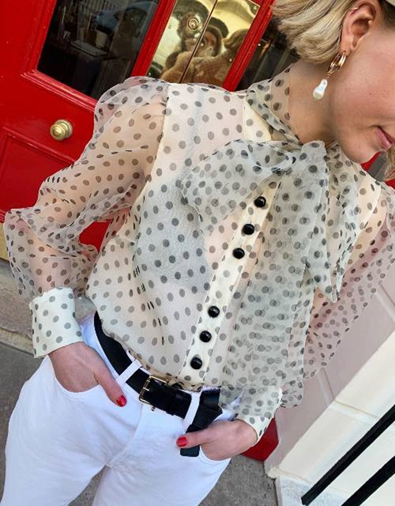 Must-have: Το Zara πουκάμισο που θέλουν όλες - εικόνα 1